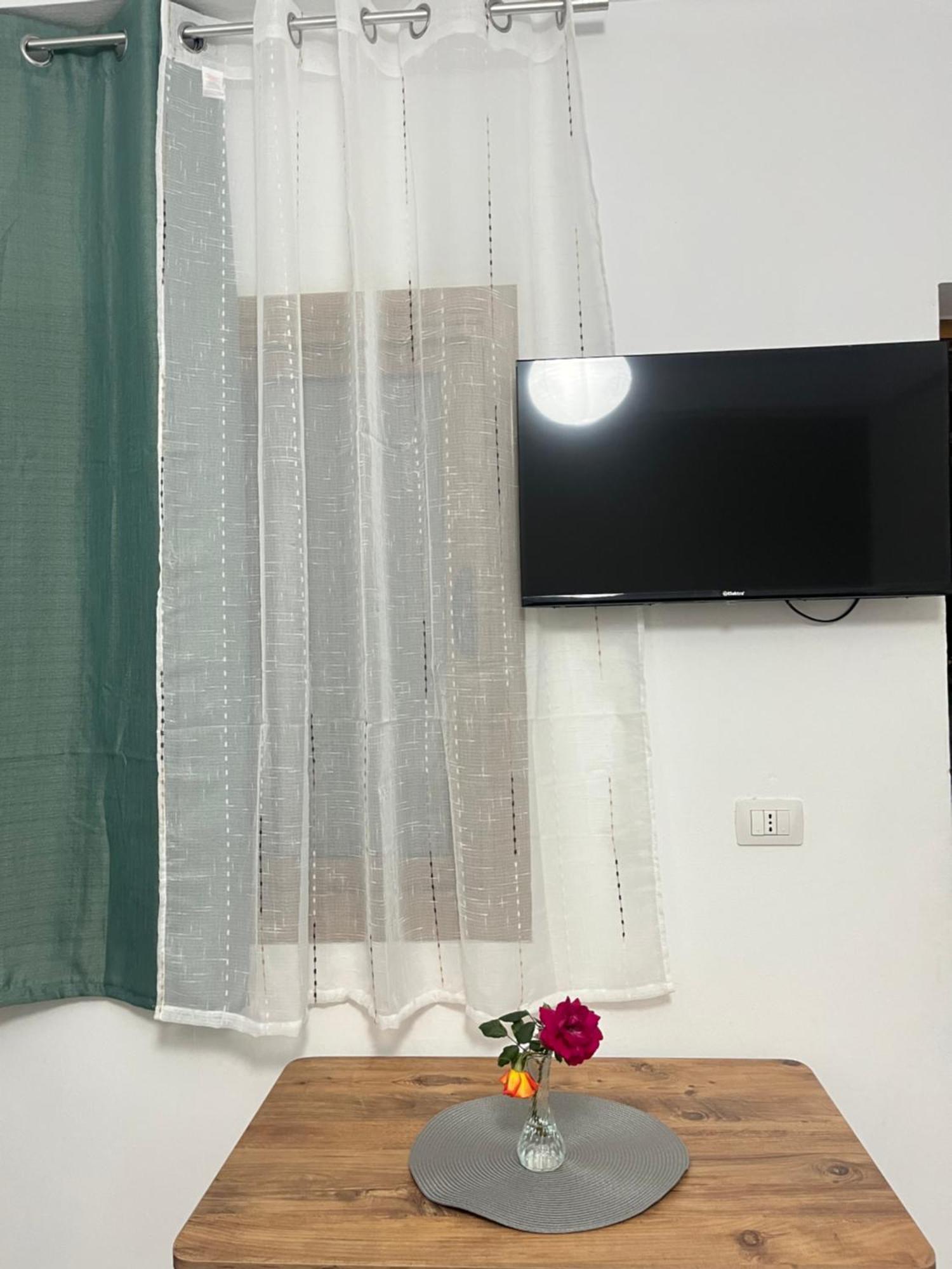 Blossom Apartments Vlore Exterior photo
