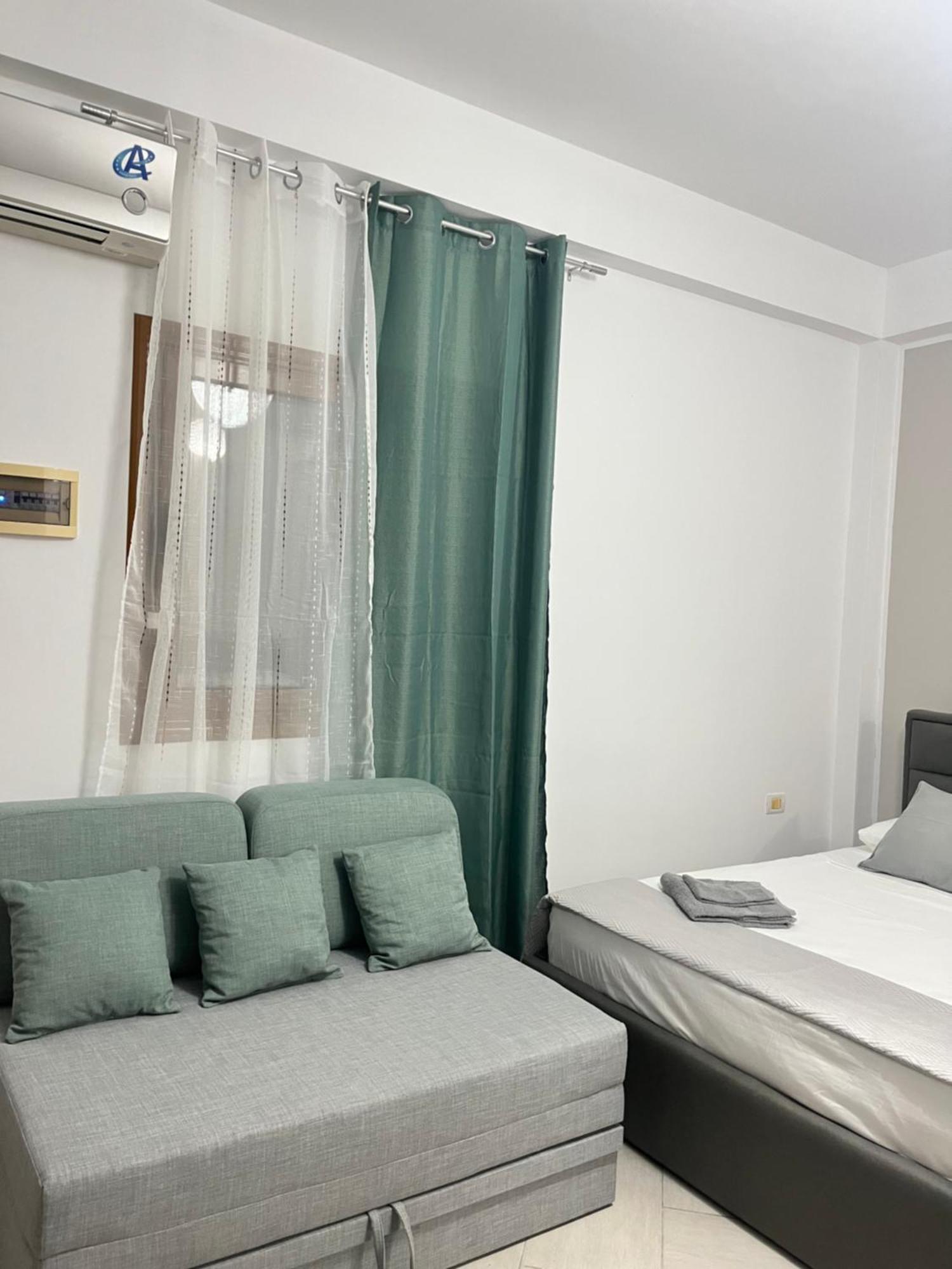 Blossom Apartments Vlore Exterior photo