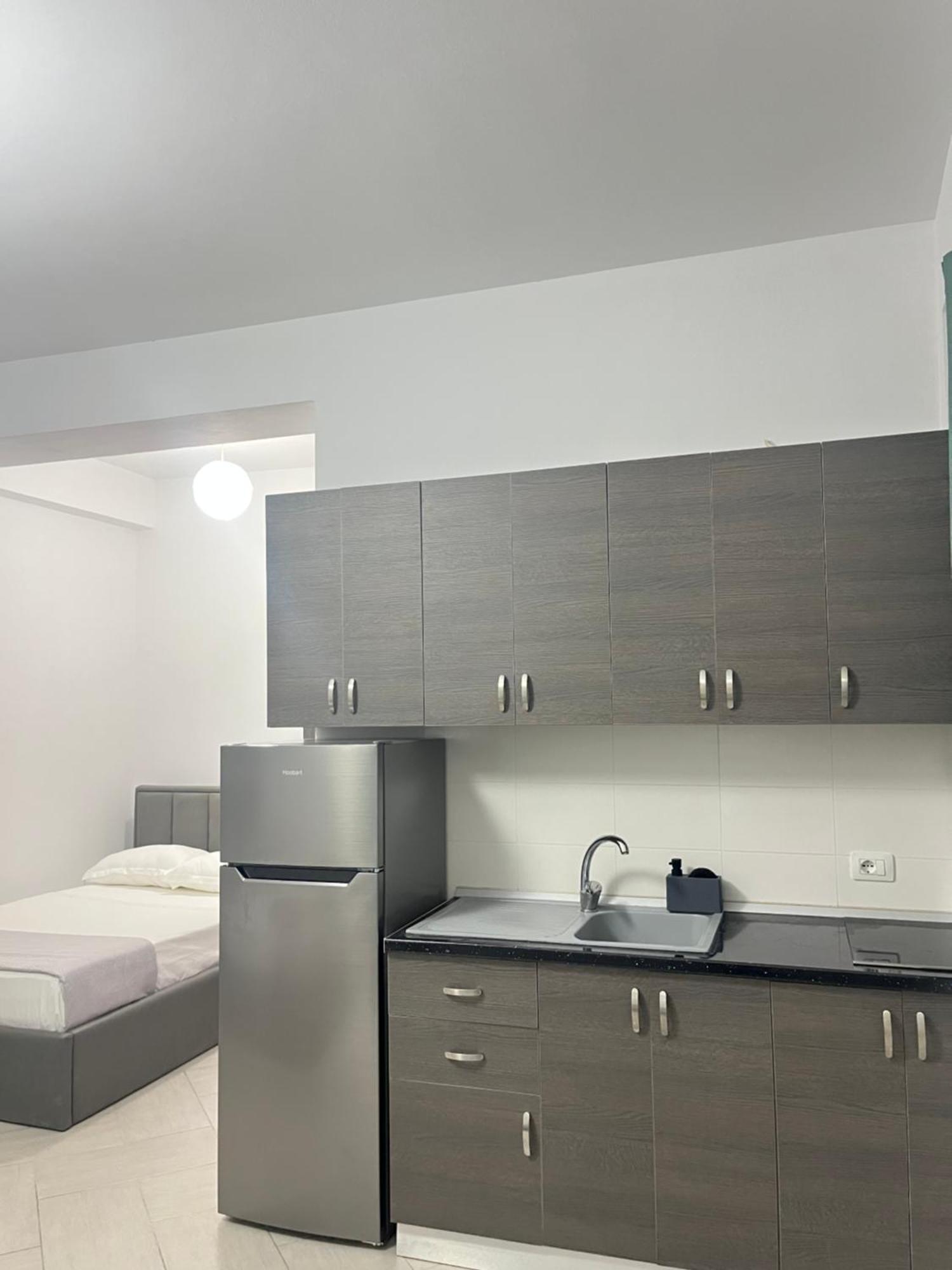 Blossom Apartments Vlore Exterior photo