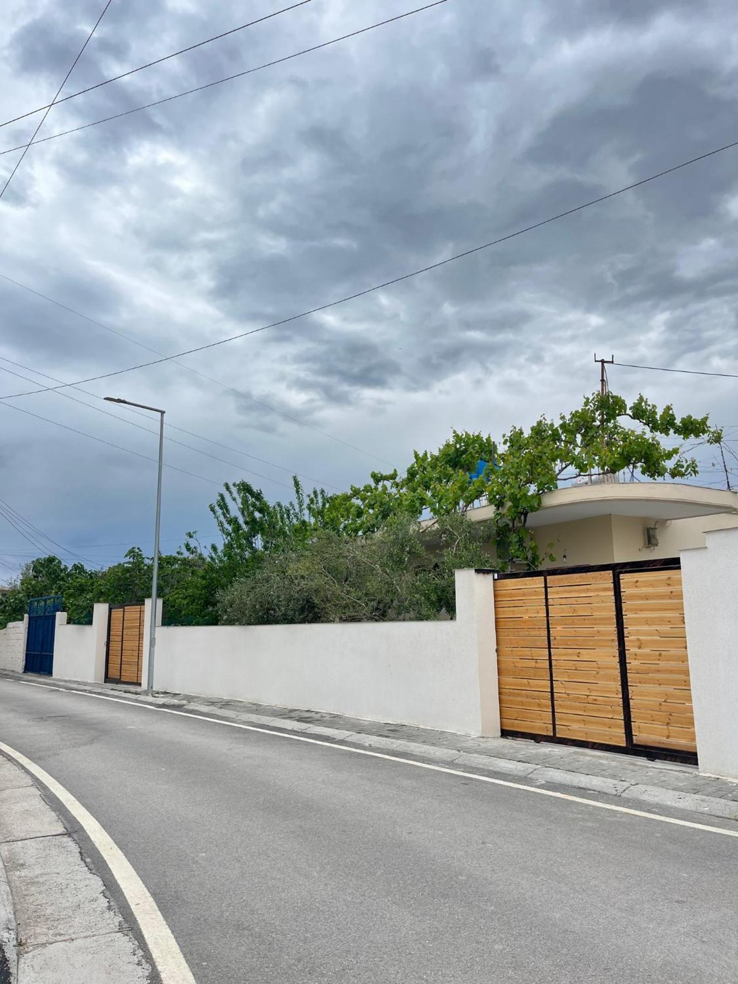 Blossom Apartments Vlore Exterior photo